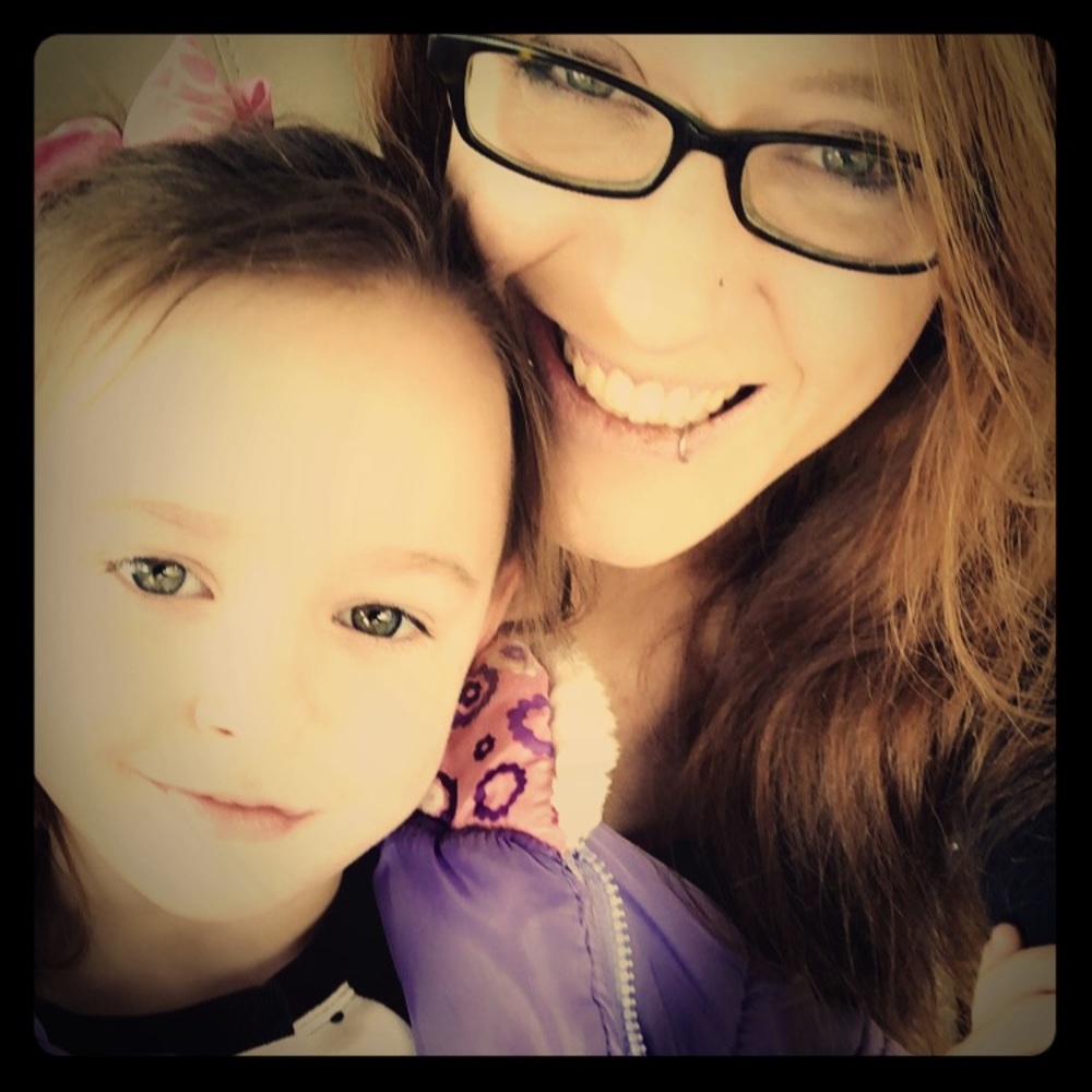 Meet your Posher, Nikki